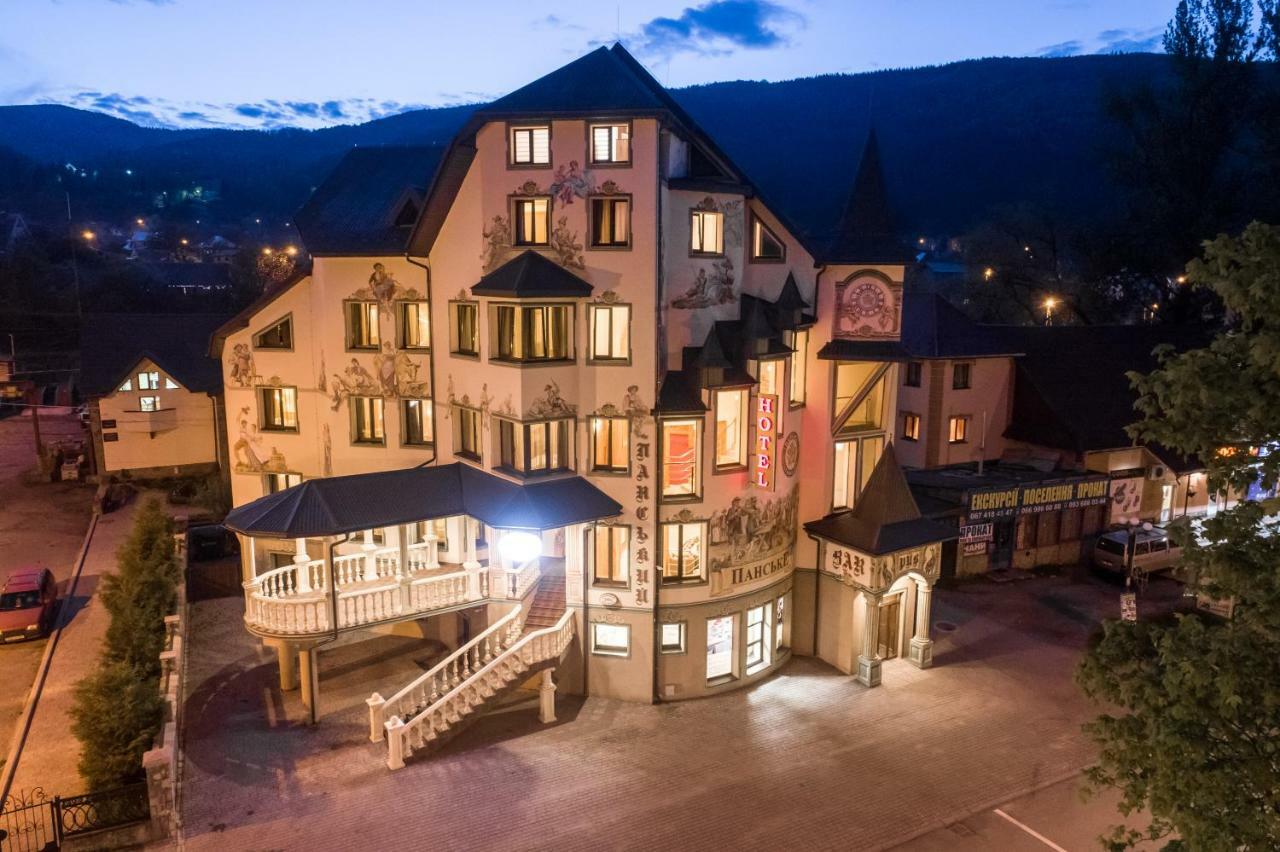 Baron Spa Hotel - Museum Jaremče Exteriér fotografie