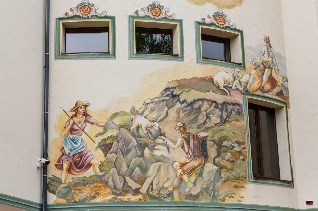 Baron Spa Hotel - Museum Jaremče Exteriér fotografie